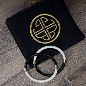 BUDHA GIRL BLACK/IVORY YIN & YANG ALL WEATHER BANGLES®